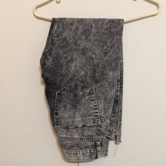 NEW One Teaspoon Acid Wash Jeans - Picture 5 of 8